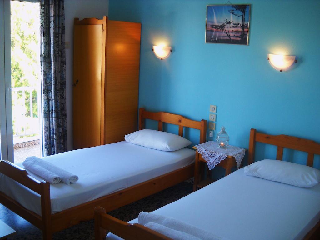 Magdalini Otel Votsi  Oda fotoğraf